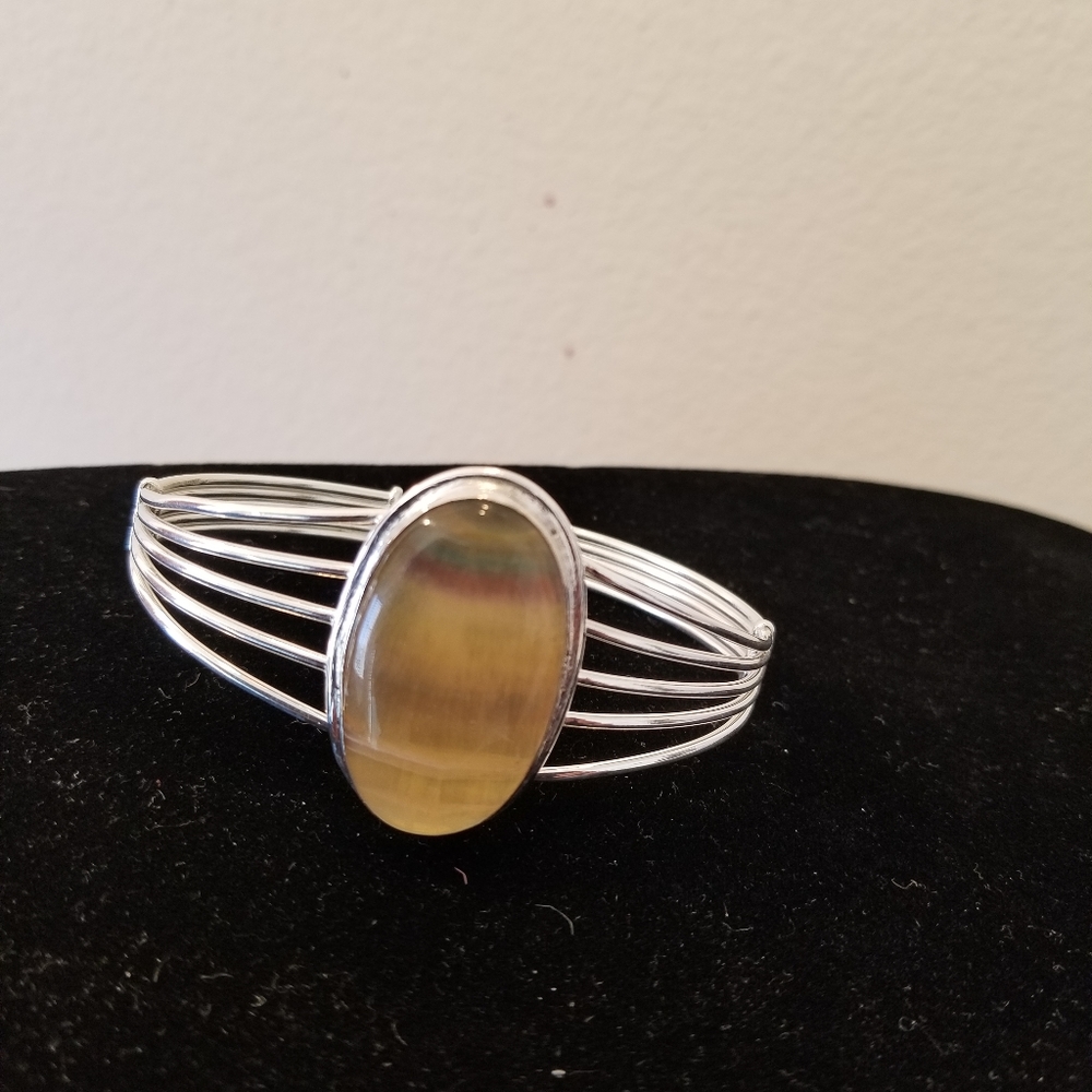 Mesmerizing Bracelet - image 4